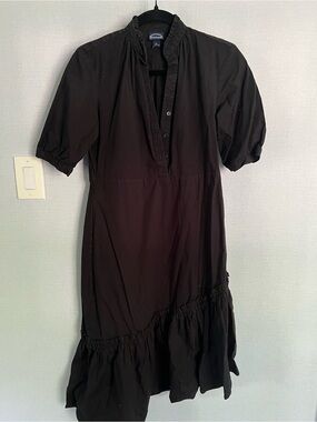 Scoop black Women's Ruffle Hem Dress - Casual Classic